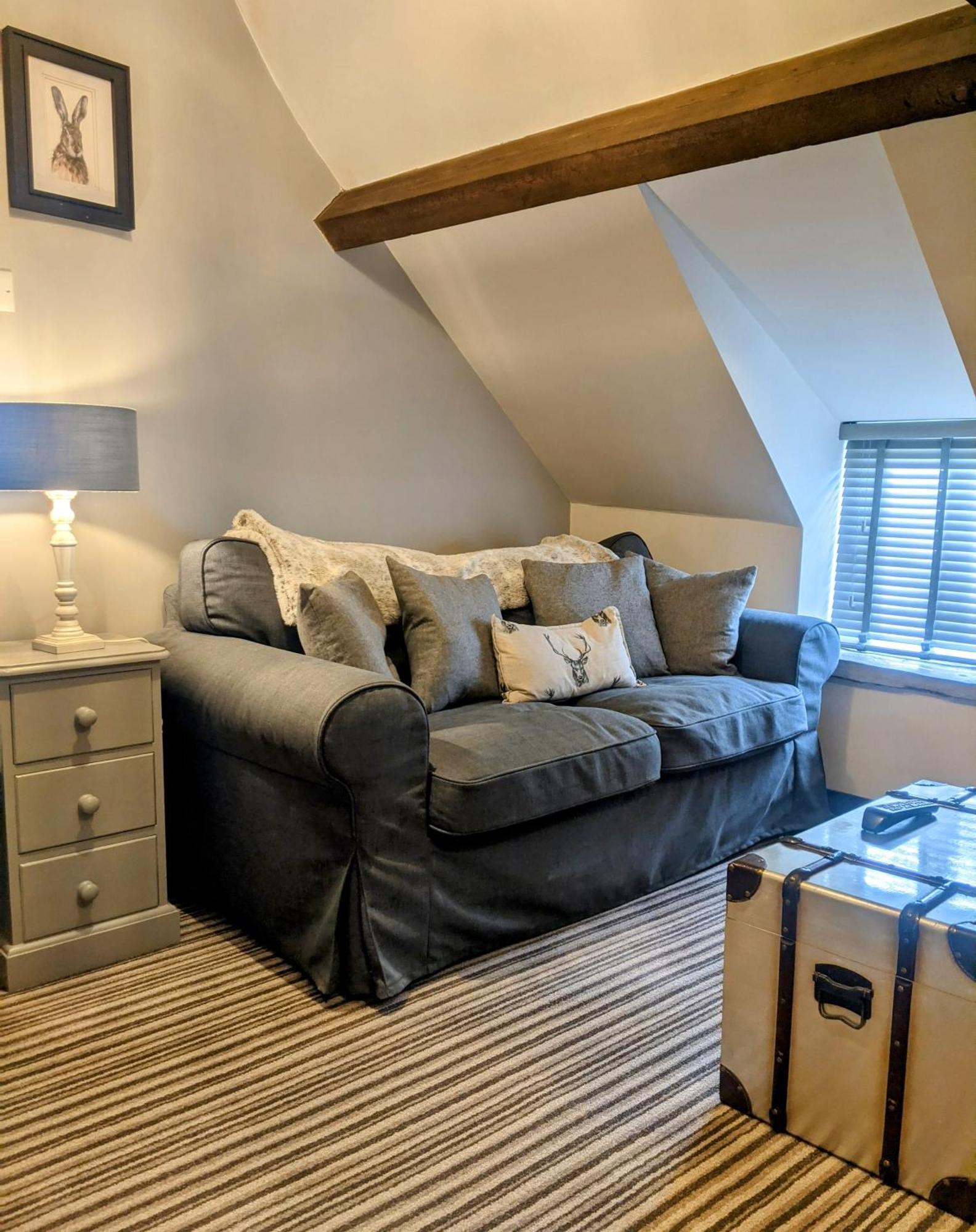 The Keepers Arms Hotell Quenington Rum bild